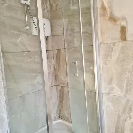 Comfortable Quarto em Acomodações Particulares